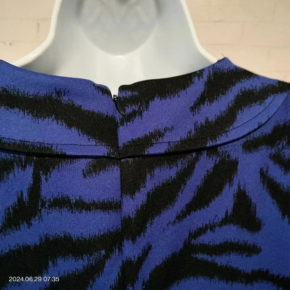Michael Kors Black/Blue Striped Animal Print Sheath Retro Dress Size 10 C0123